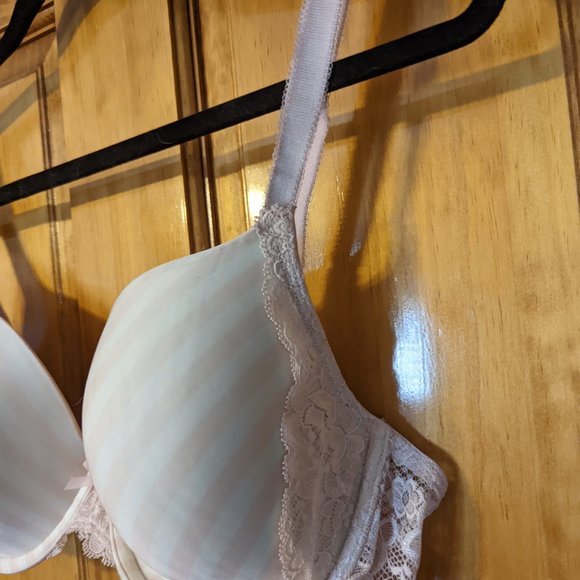 Victoria's Secret Dream Angels Perfect Coverage Bra - Picture 5 of 13